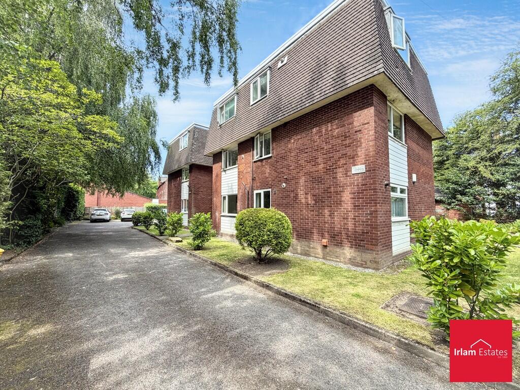 Main image of property: Flat 4 Egerton Court Glen Ave Worsley