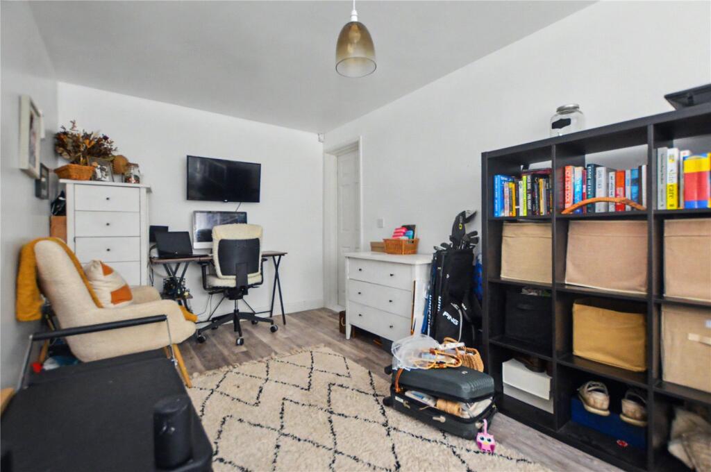 House in Leeds, Howlett Cross - View 5