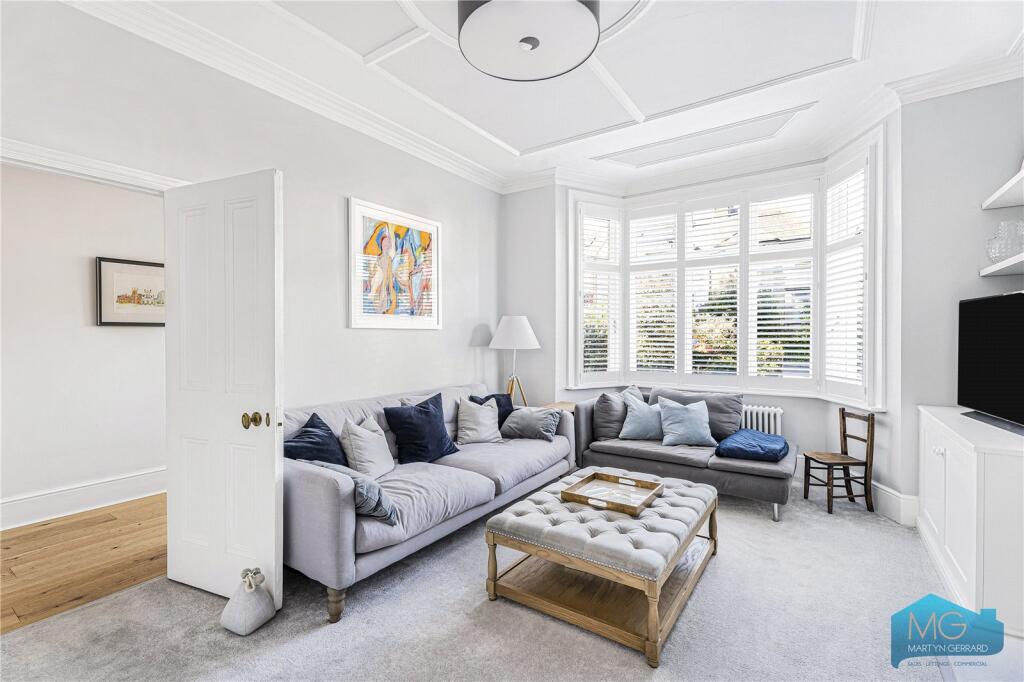 House in Enfield - More