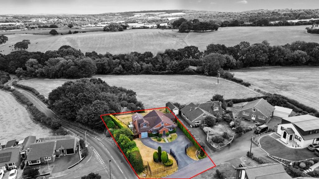 House in Wakefield - View 2