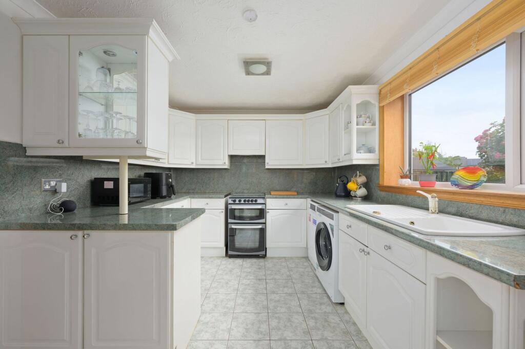 House in Falkirk - View 3