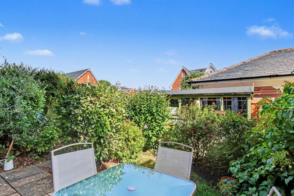 House in Chelmsford - View 4
