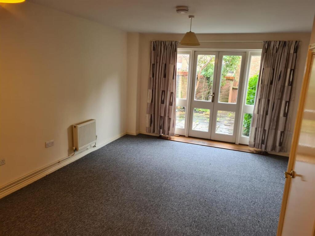 Main image of property: 7c Victoria Street, Littleport