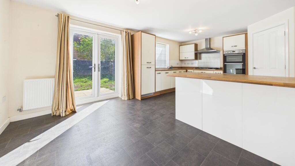 House in Peterborough - View 2