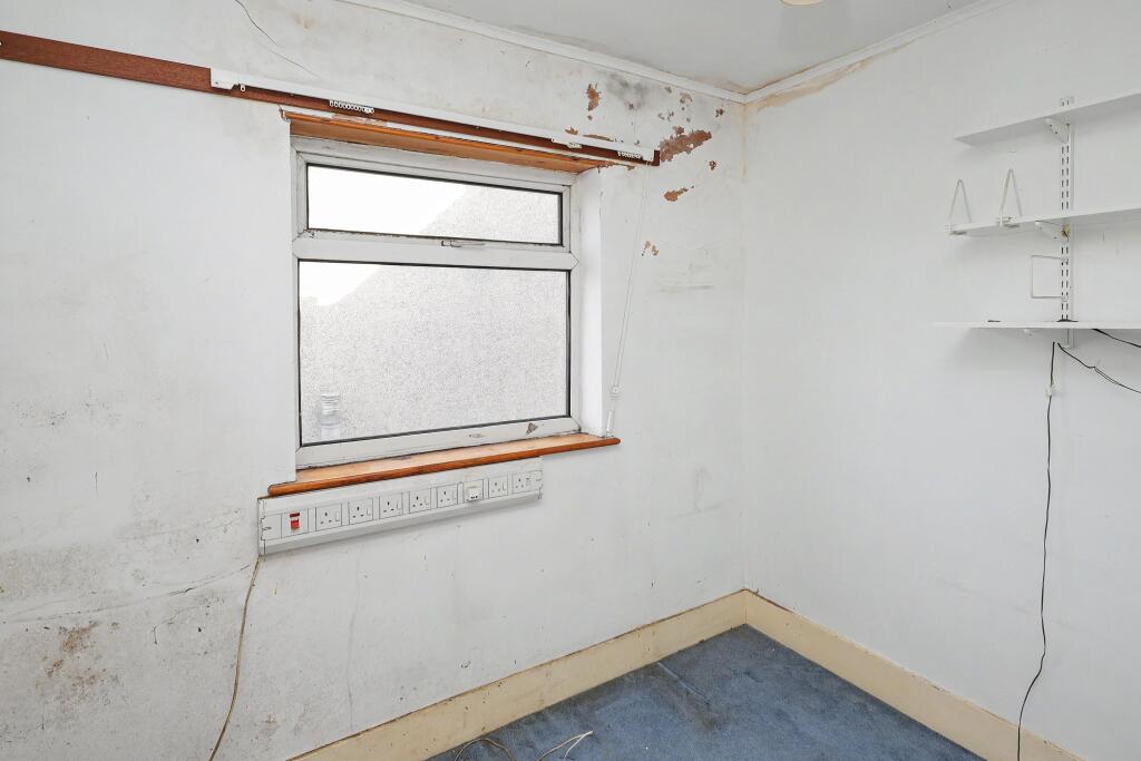 House in Romford - View 5