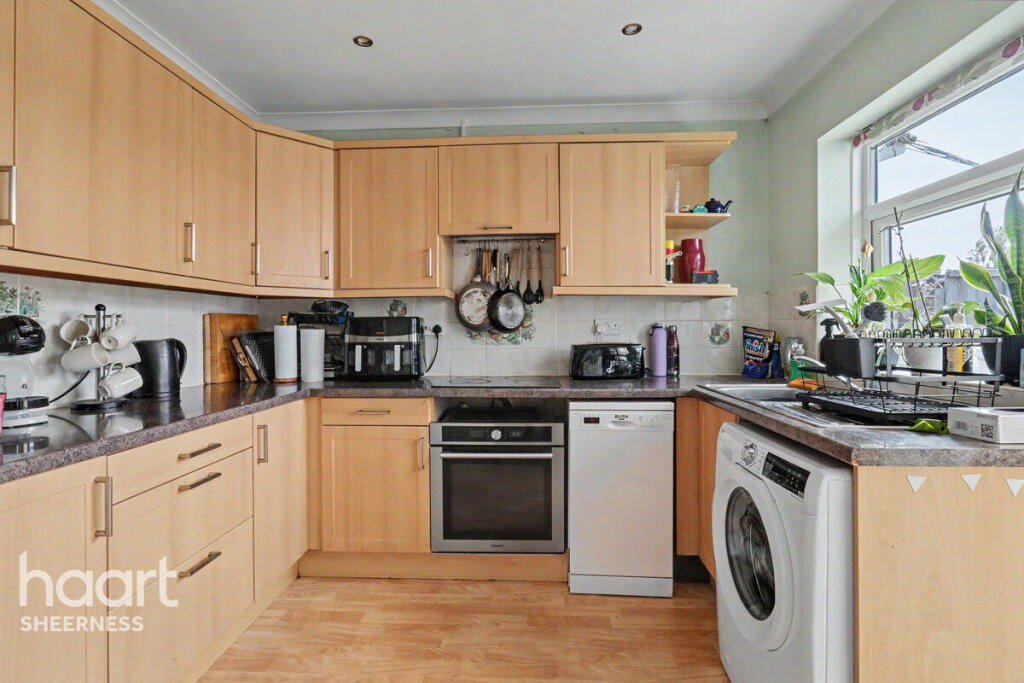 House in Swale, Mile Town, Sheerness - View 3