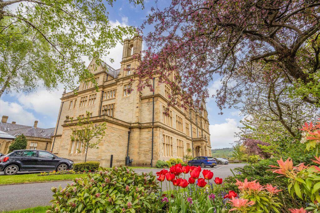Main image of property: 10 Edgcumbe House, Bramwell Way, Savile Park HX1 2NW
