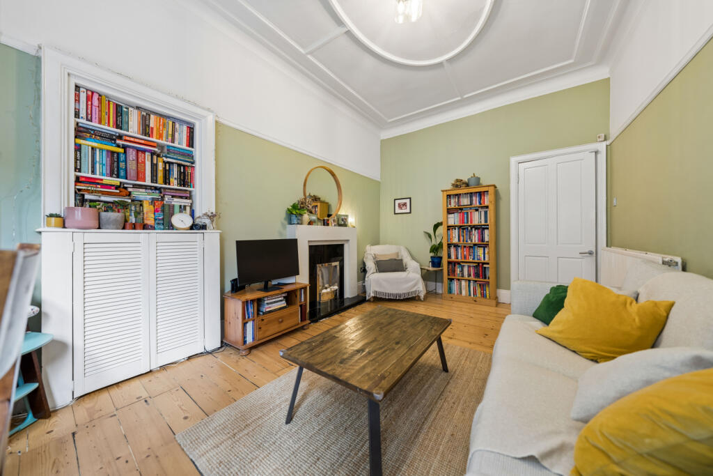 Apartment in Glasgow - View 3