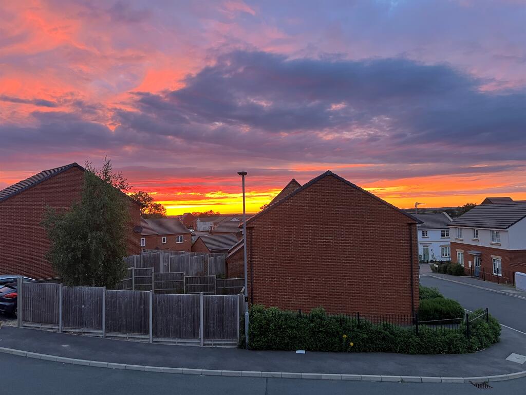 House in Leicester - More