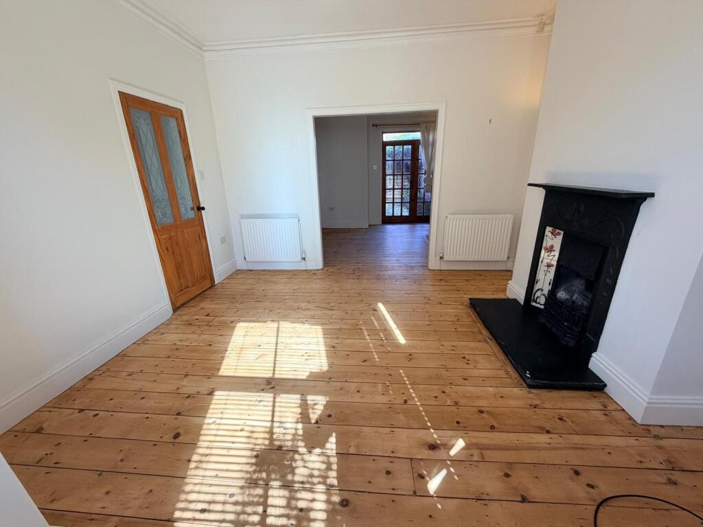 House in Stockport, Heaton Chapel - View 5