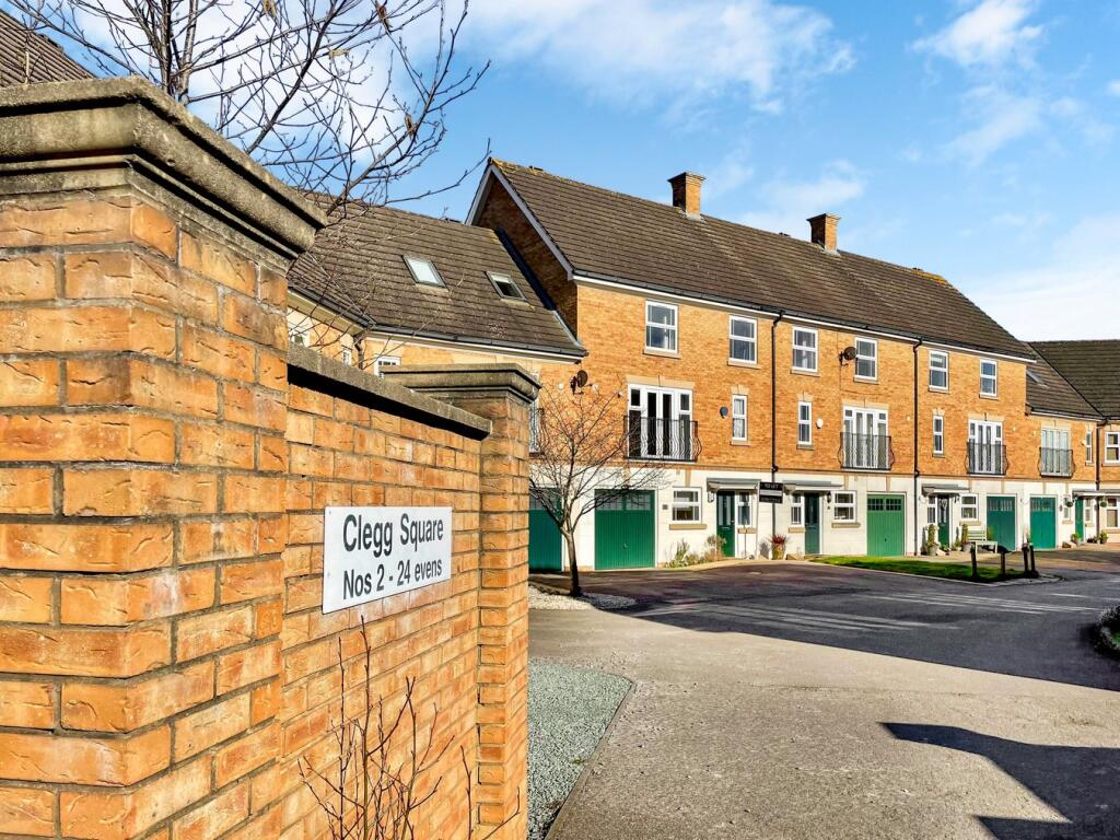 Main image of property: Clegg Square, Shenley Lodge, Milton Keynes, MK5