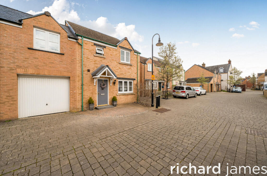 Main image of property: Offerton Road, East Wichel, Swindon, SN1