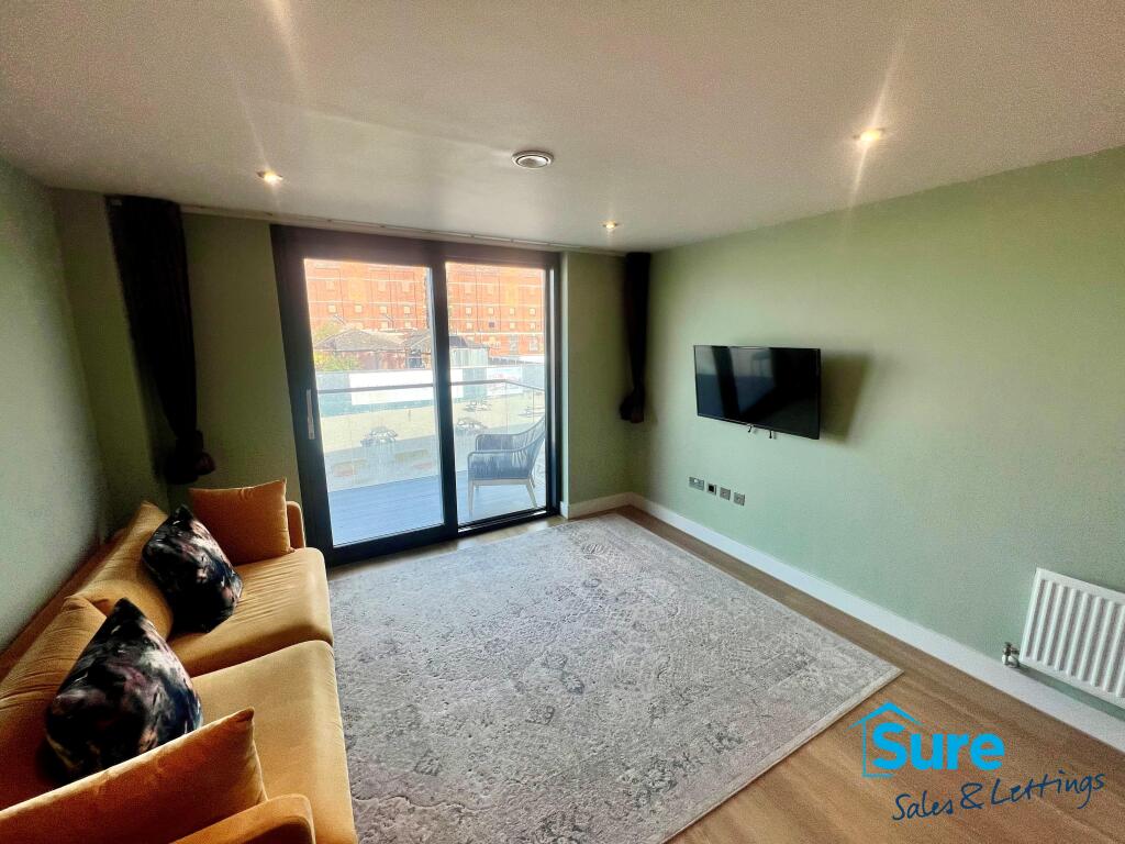 Apartment in Gloucester, Gloucester Quays, Linden - View 5