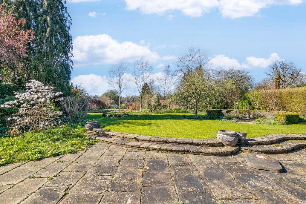 Additional image 16 of High Oaks Road, West Side, Welwyn Garden City, Hertfordshire, AL8