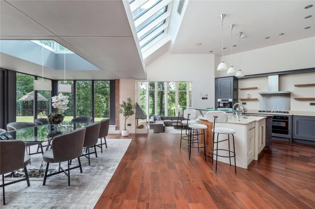 House in Warrington - View 3