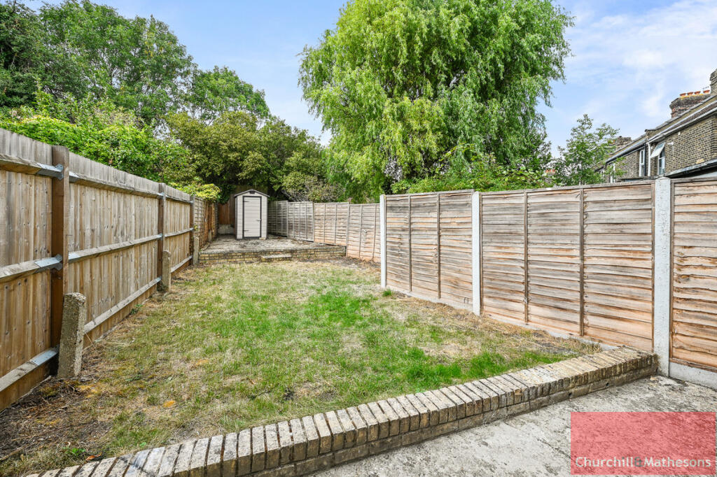 House in London, Dudden Hill, Dollis Hill - View 5