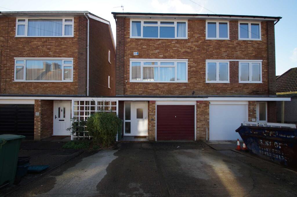 Main image of property: Moorland Road, Hemel Hempstead, Hertfordshire, HP1