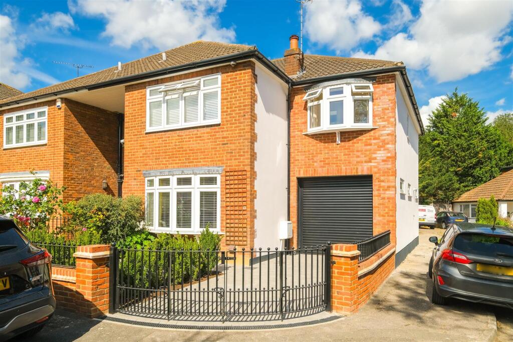 Main image of property: Beech Tree Glade, North Chingford