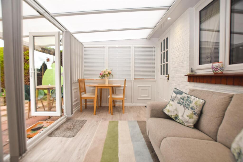 House in Rochdale, Broadhalgh - View 5