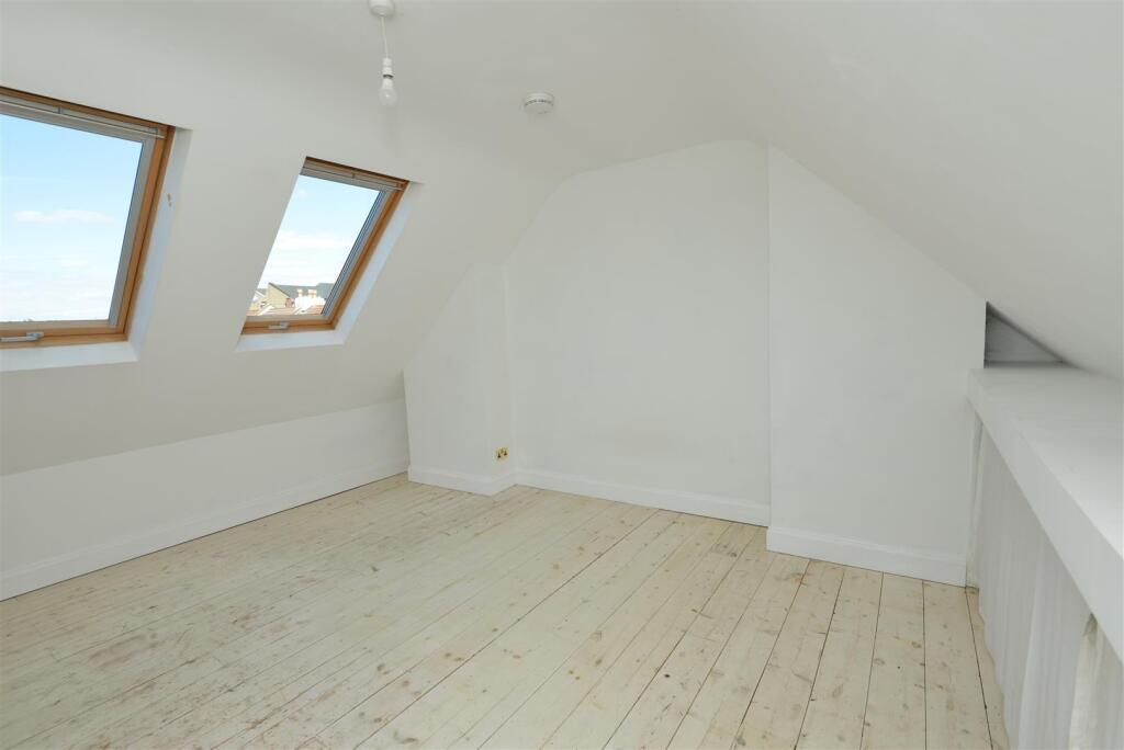 House in Bristol - View 3