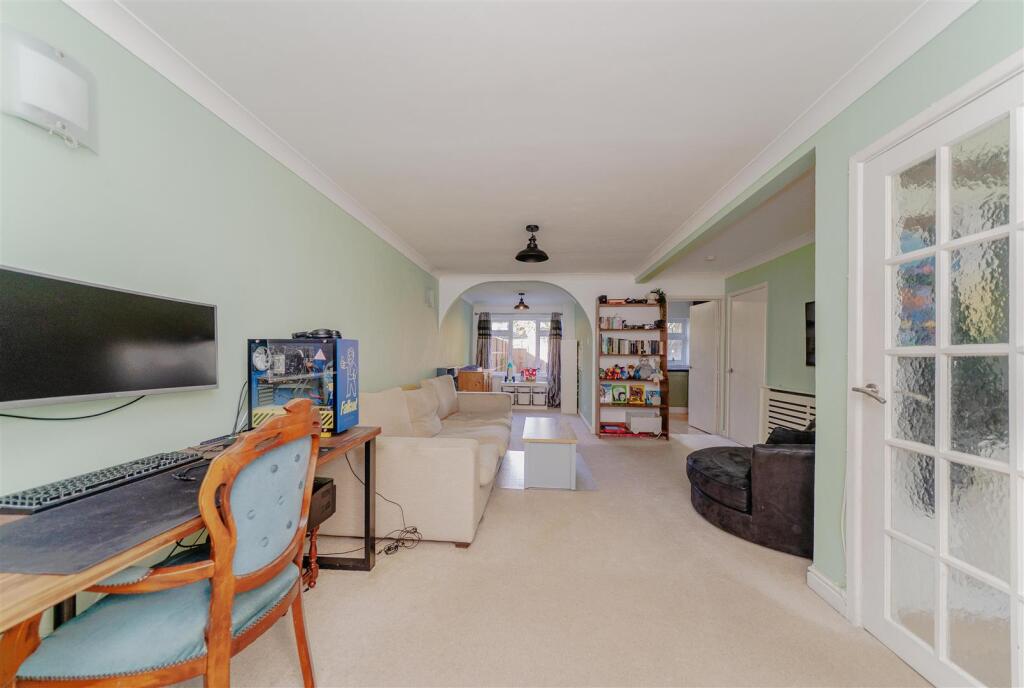 House in Birmingham, West Midlands - View 4