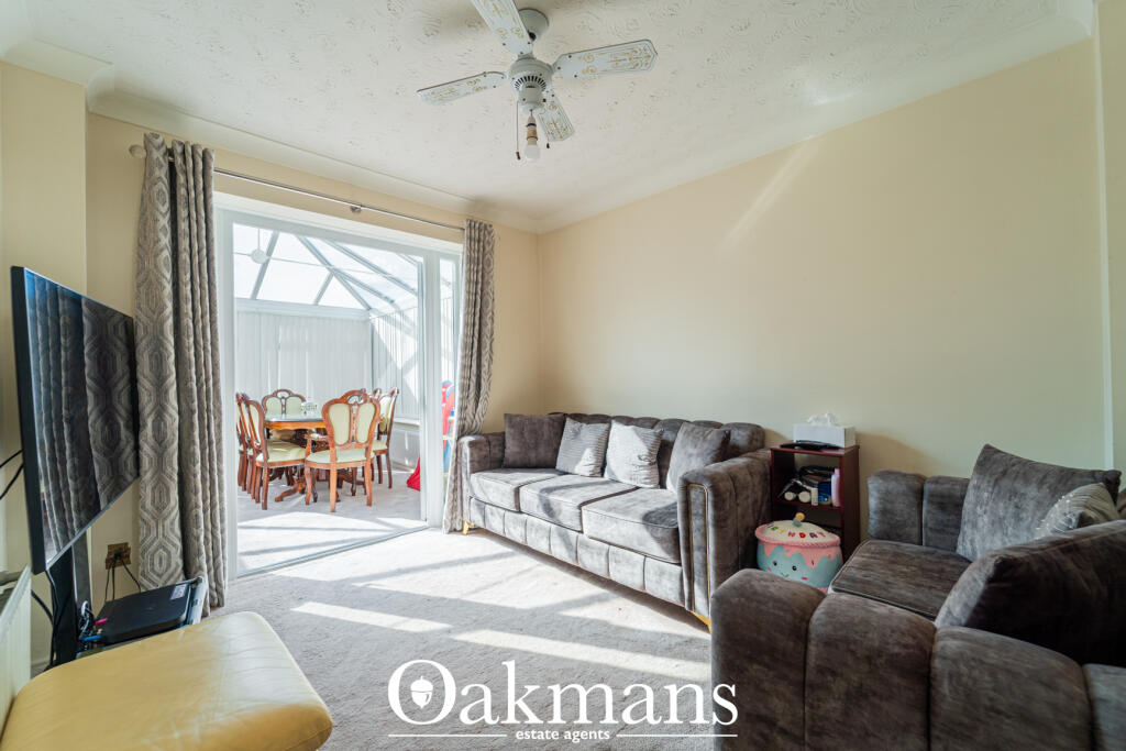 Maple Leaf Drive, Birmingham, B37 photo 4