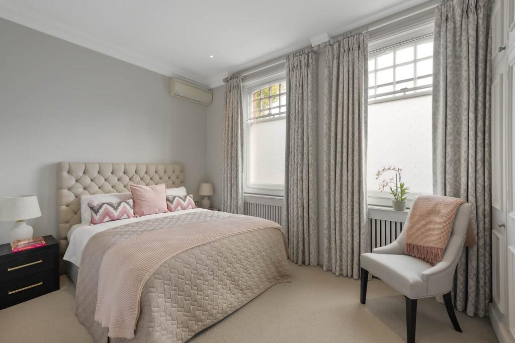 Apartment in London, Chelsea - More