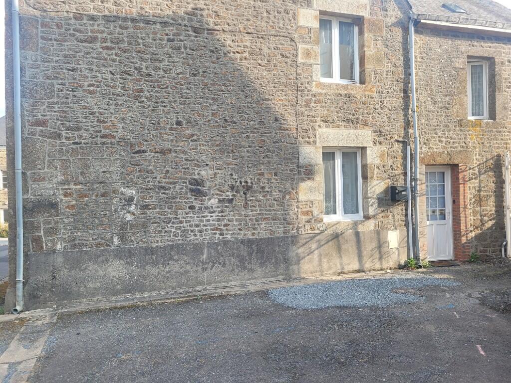 Main image of property: Couesmes-Vaucé, Mayenne, Pays de la Loire