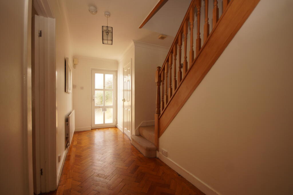 House in Cardiff, Llanishen - View 3