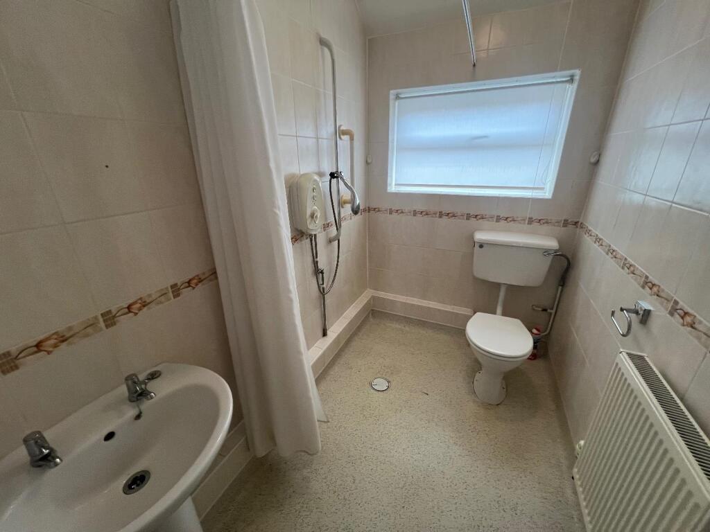 House in Northampton - View 5