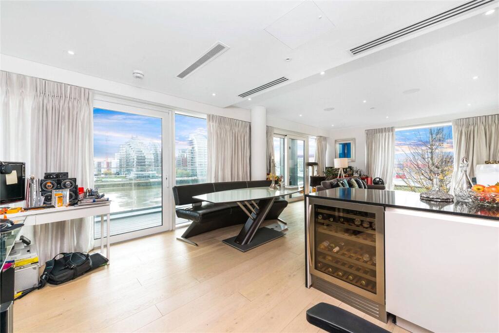 Main image of property: Ravensbourne Apartments, 5 Central Avenue, London, SW6