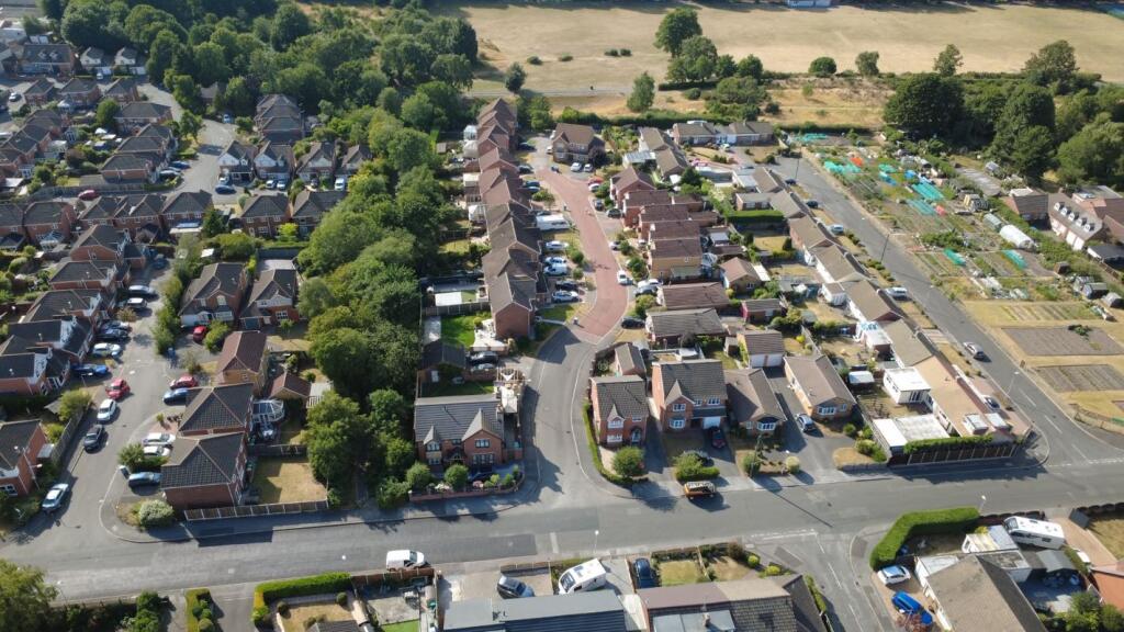 2 Parcels of Land in, Mansfield & Sheffield, Nottinghamshire, NG18 3HY - More