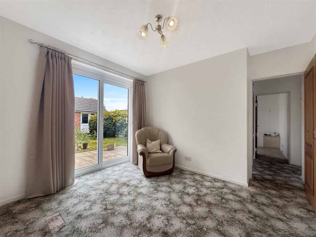 Heron Way, Enderby. photo 4