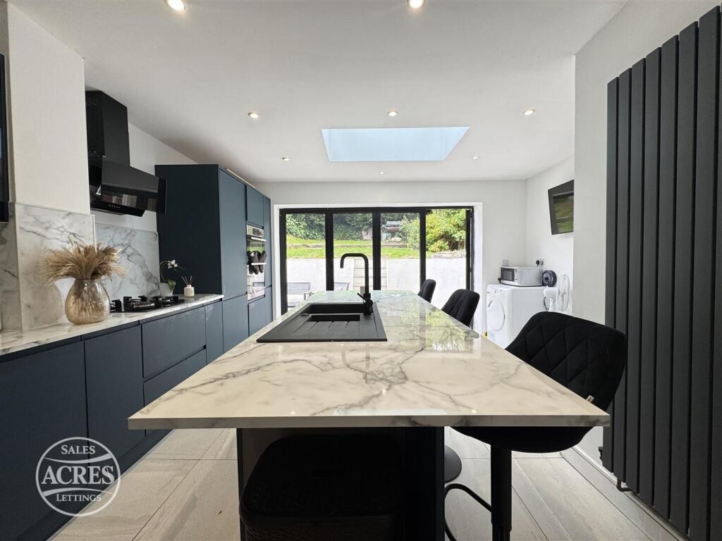 Copthorne Road, Kingstanding, Birmingham - More