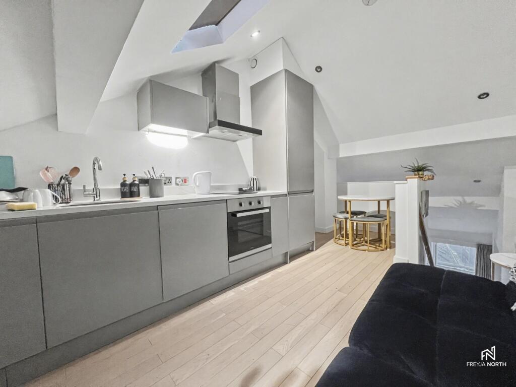 Main image of property: Apartment 46, Produce Exchange Building, 8 Victoria Street, Liverpool, Merseyside, L2 6QJ