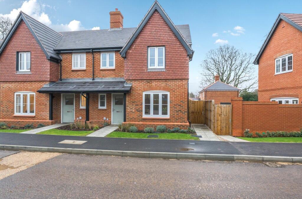 Main image of property: Knightwood Chase, Fordingbridge, Hampshire, SP6