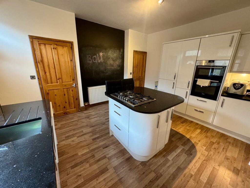 Langdale Street, Elland photo 3