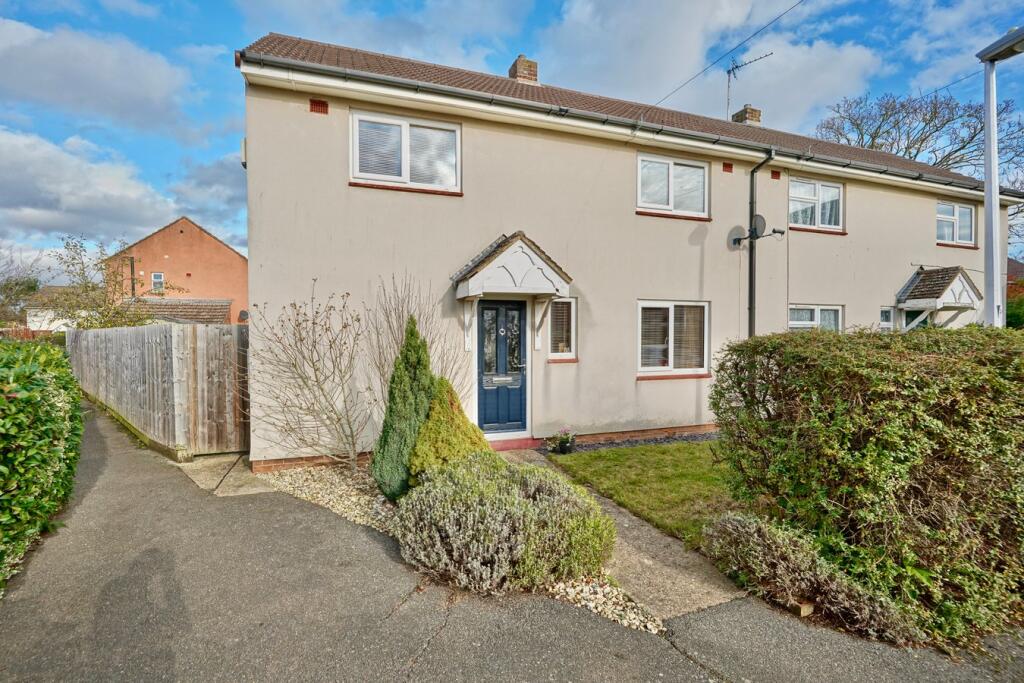 2-bed semi-detached on Belle Isle Crescent, Brampton, Huntingdon, PE28, £260,000