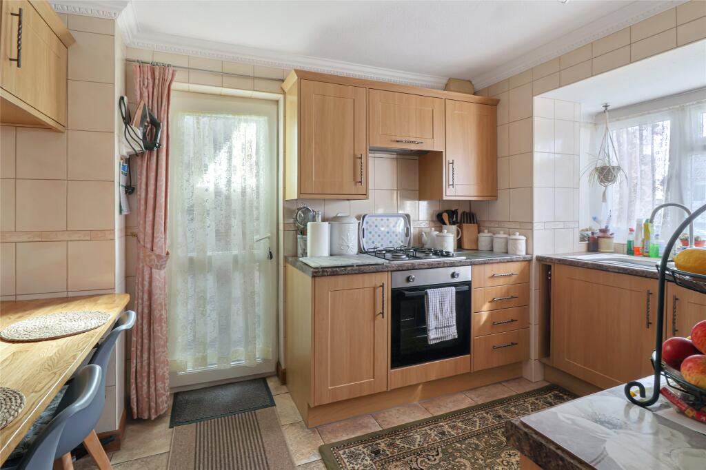Lower Burwood Road, Great Torrington, Devon, EX38 photo 4