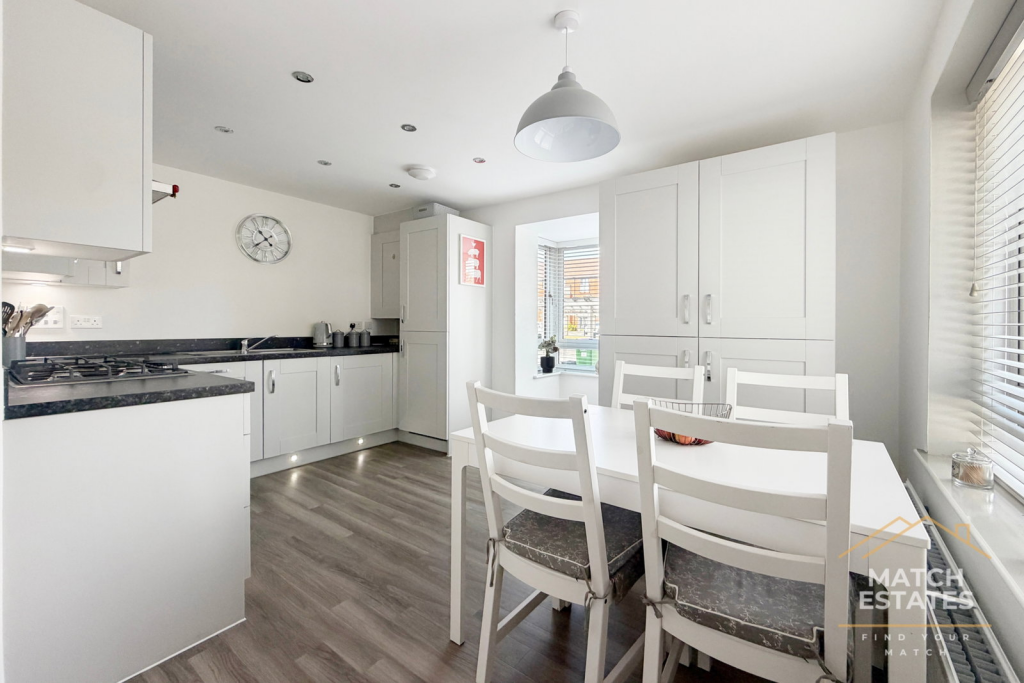 House in Folkestone, Golden Valley, Sandgate - View 3