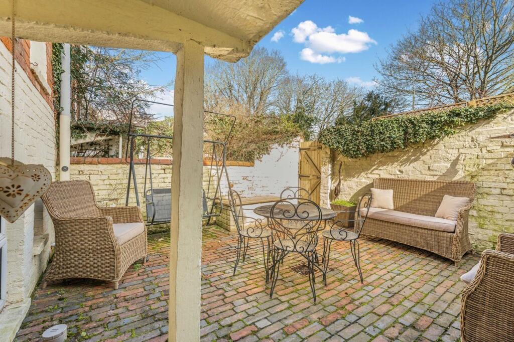 West Bar Street, Banbury, OX16 - View 4