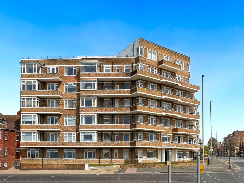 Main image of property: Kingsway, Hove, BN3
