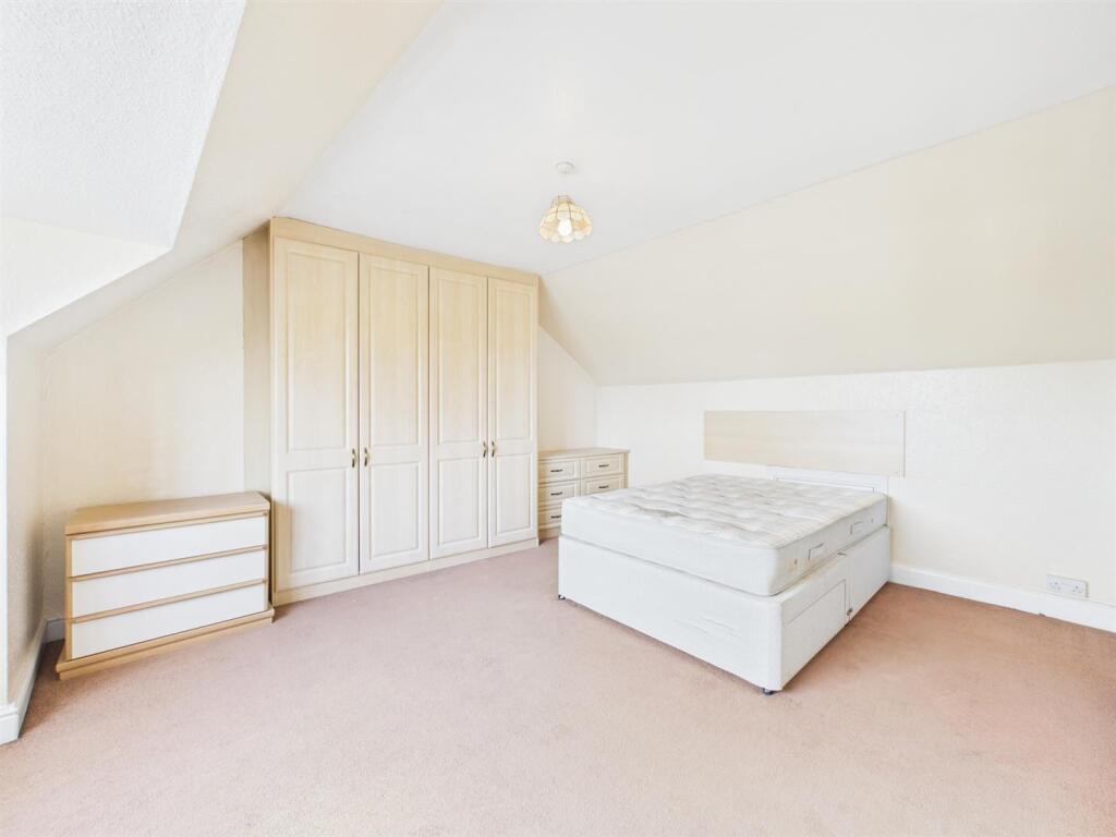 Additional image 4 of Stratford Road, Hall Green, Birmingham