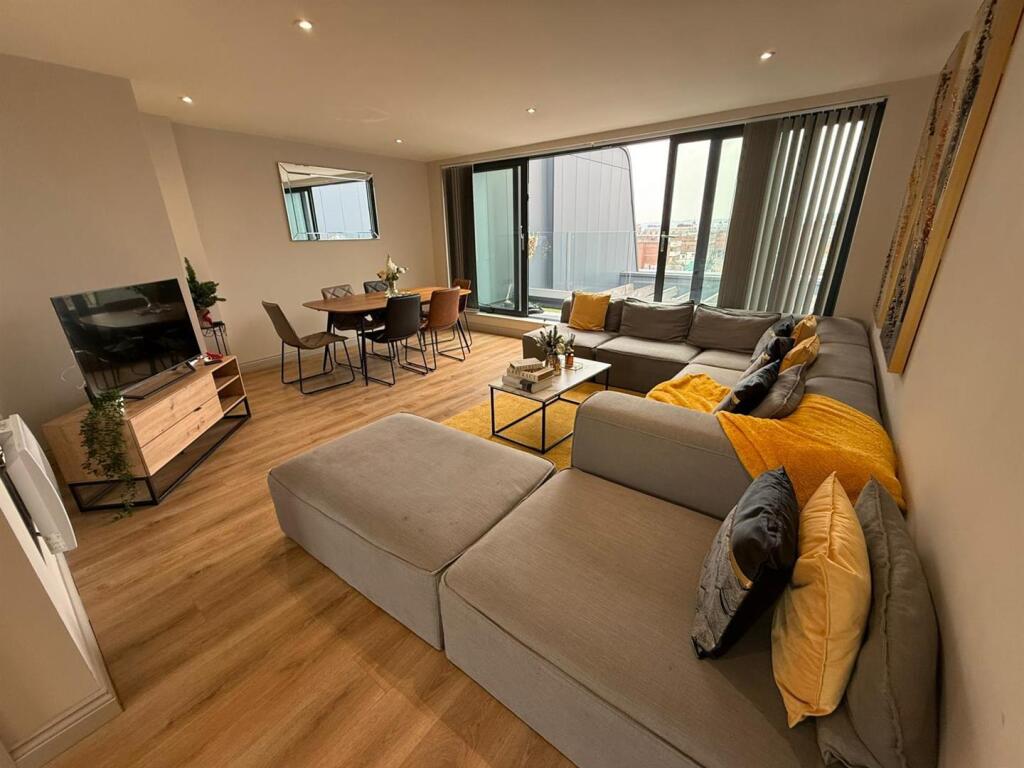 Main image of property: Centenary House, Leeds