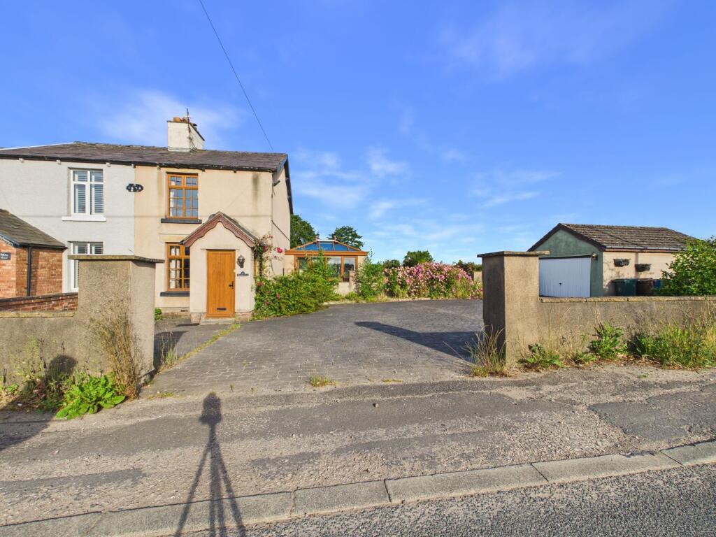 Main image of property: Sineacre Lane, Bickerstaffe, L39
