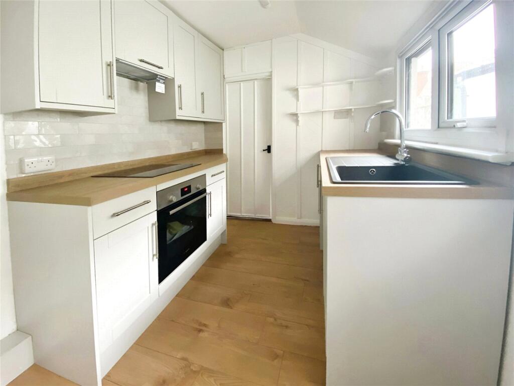 Main image of property: Loose Road, Maidstone, Kent, ME15