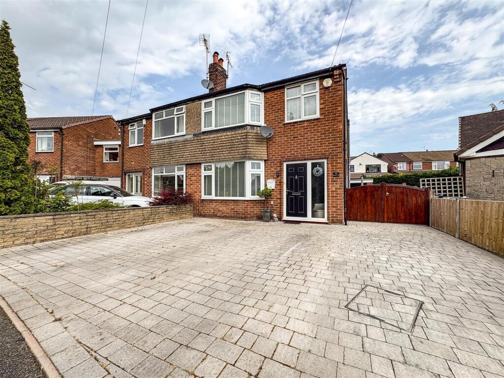 Main image of property: Newlyn Avenue, Congleton