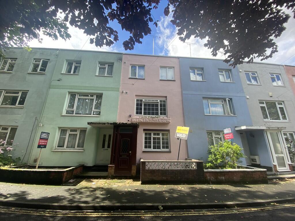 Main image of property: Broad Green, Southampton 