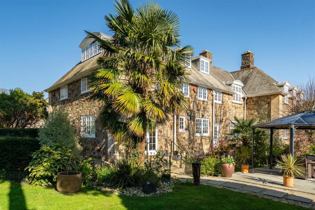 Main image of property: Kenwyn Church Road, Truro