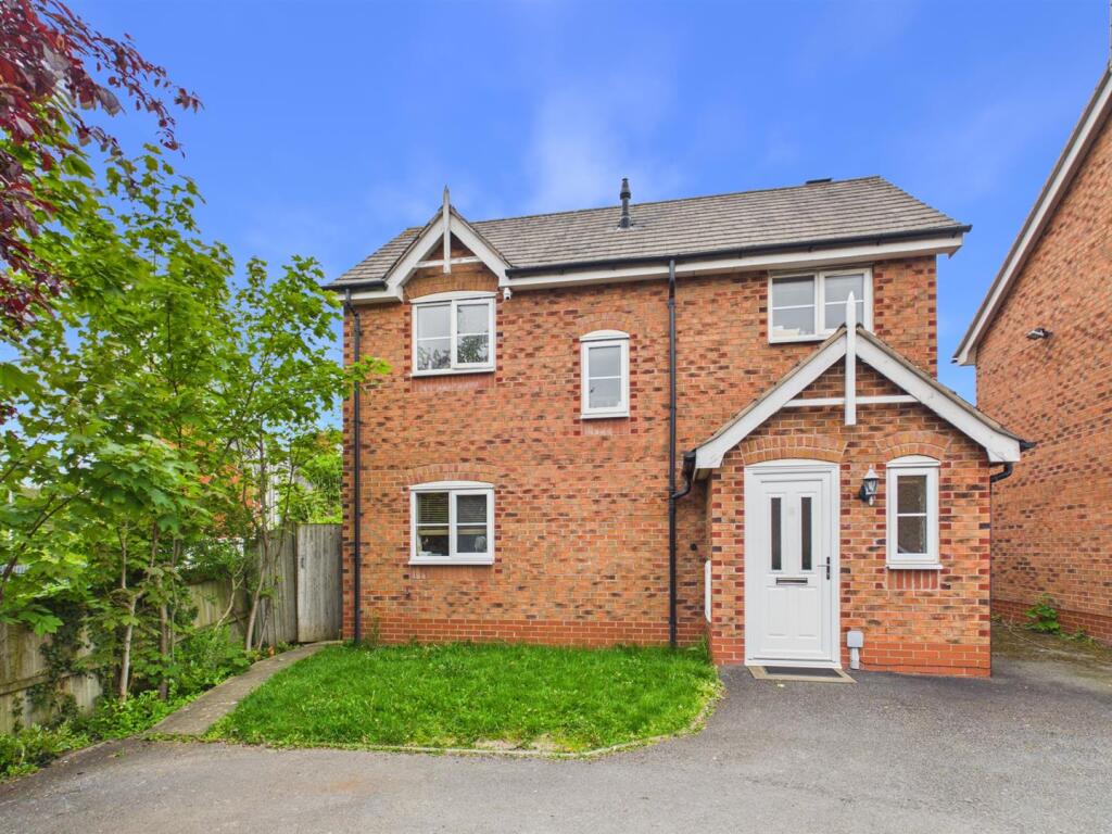 Main image of property: 3 Heulwen Way, Welshpool